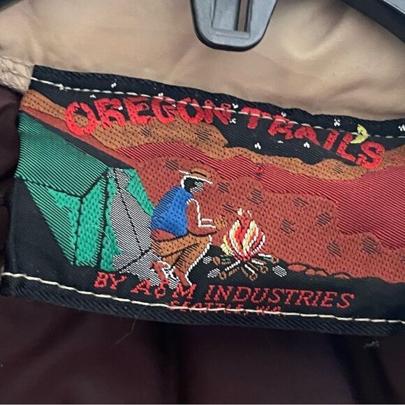 Tan Sleeveless Puffer Vest with Quilted Design and Stand-Up Collar - Picture 3 of 6